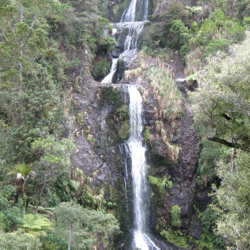 Kitekite Falls